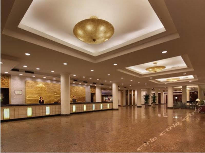 Shanghai Hotel Jin Jiang מראה חיצוני תמונה